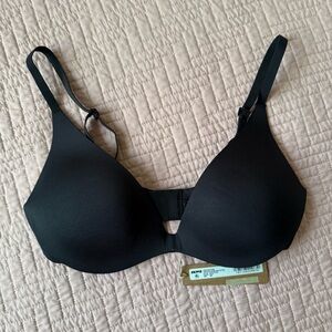 SKIMS Wireless Form Super Push Up Bra Onyx 32B NWT